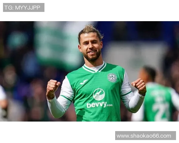 足球明星西姆西克的传奇之路与辉煌成就全解析 足球明星西姆西克的传奇之路与辉煌成就全解析